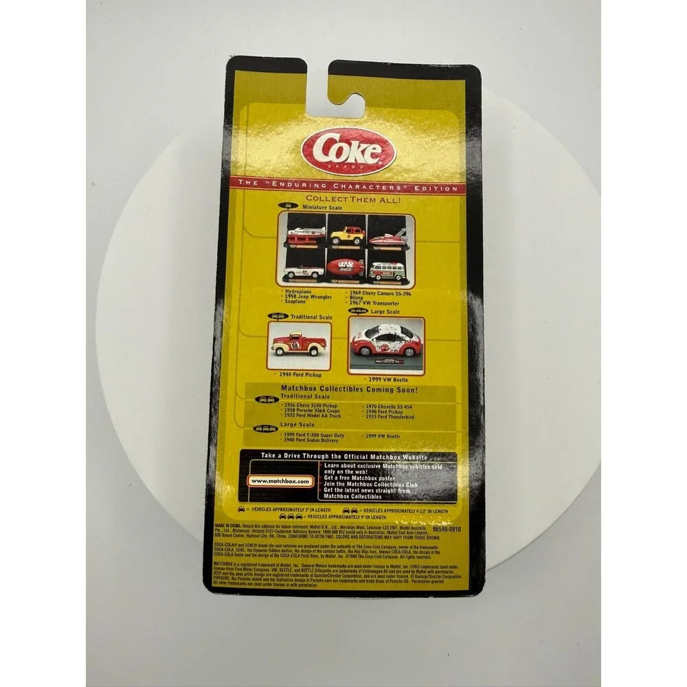 MATCHBOX COLLECTIBLES-ENDURING CHARACTERS EDITION-COCA-COLA- '67 VW TRANSPORTER